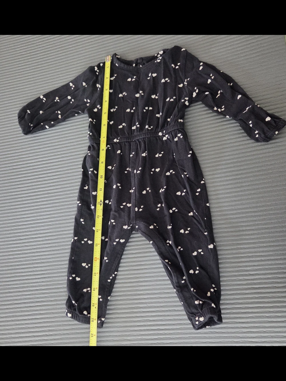 Baby Old Navy Black Heart-Print One-Piece Romper 6/12 M